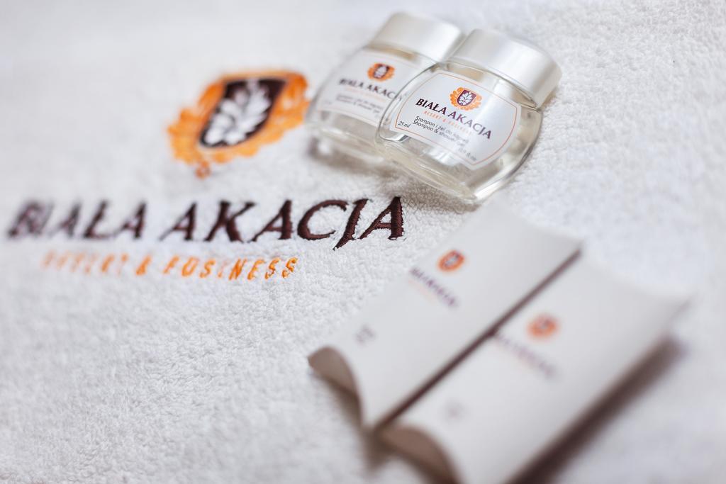 Biala Akacja Resort & Business Prudnik Kamer foto