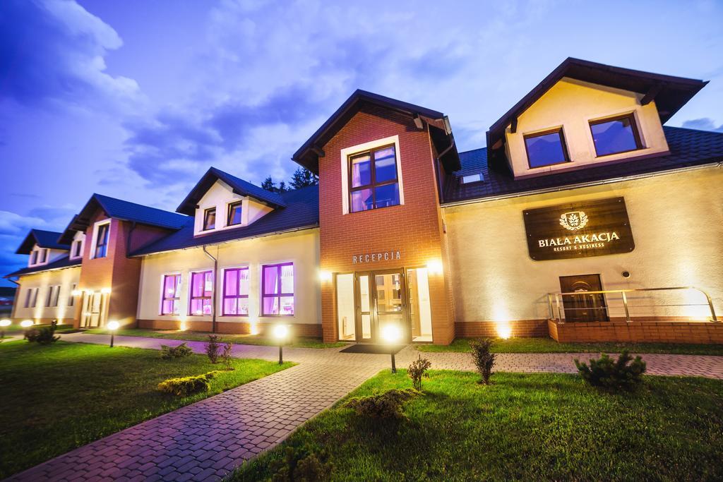 Biala Akacja Resort & Business Prudnik Buitenkant foto